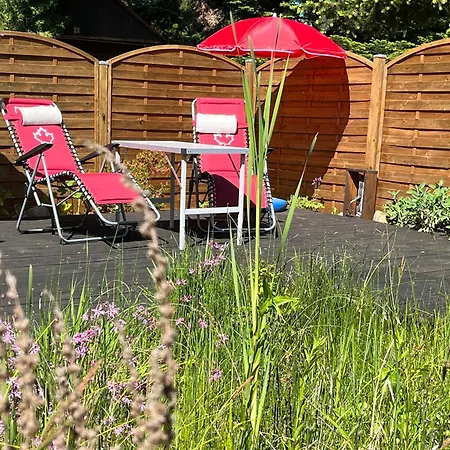 Mit Garten Und Ostseenaehe Ovs 111 아파트