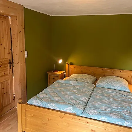 Mit Garten Und Ostseenaehe Ovs 111